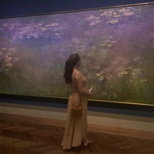 Meet your Posher, Elya